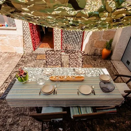 Retreat In Alto Douro Vinhateiro Nyaraló